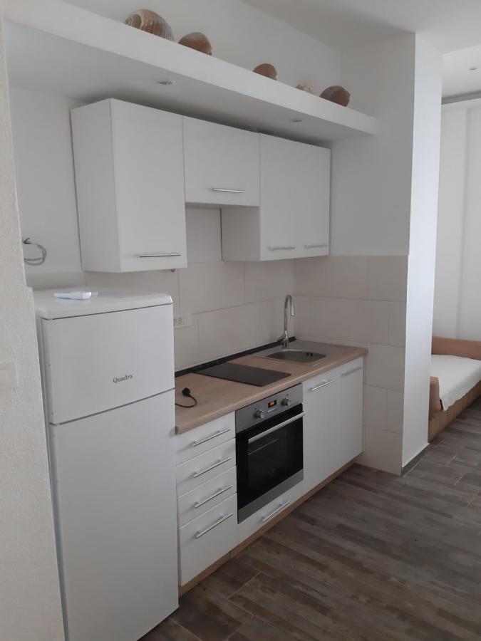Sobra Relaxing Apartment With A Sea View 2 מראה חיצוני תמונה